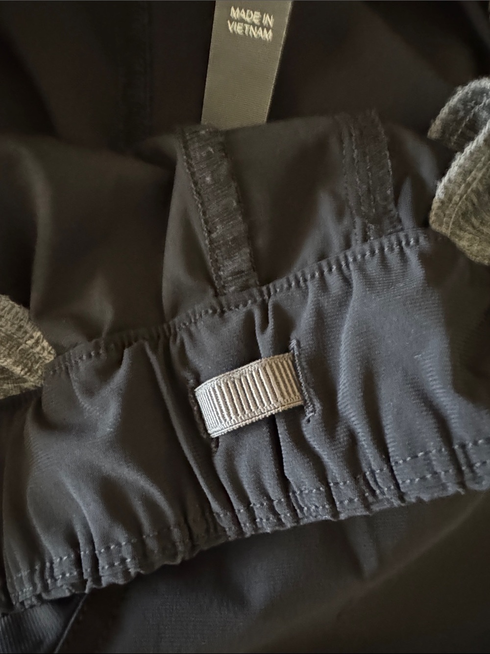 Vuori Miles Ankle Pant - Picture 10 of 11